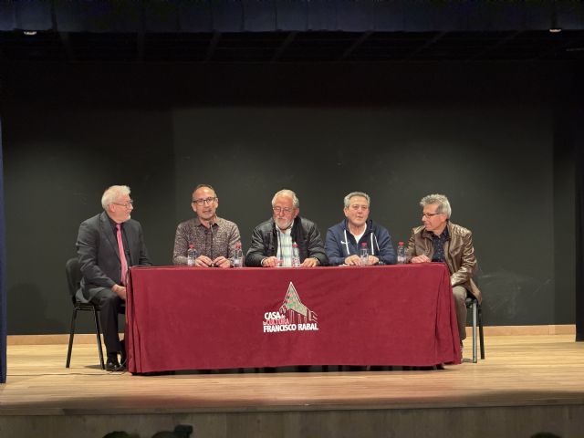 Milana Bonita presentó el libro '20 a&ntilde;os rabalianos'