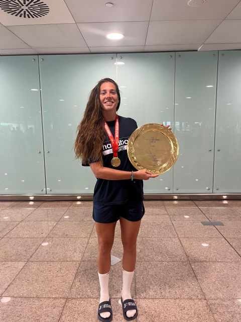 Violeta González Ponderoux, campeona de Europa en balonmano playa