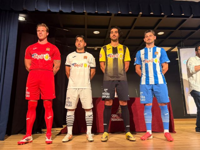 El Águilas FC presenta sus nuevas equipaciones y lanza la campa&ntilde;a de abonos para la temporada 2026/27