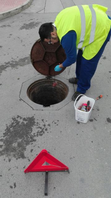 El Ayuntamiento pone en marcha una campaña de desratización en todo el municipio