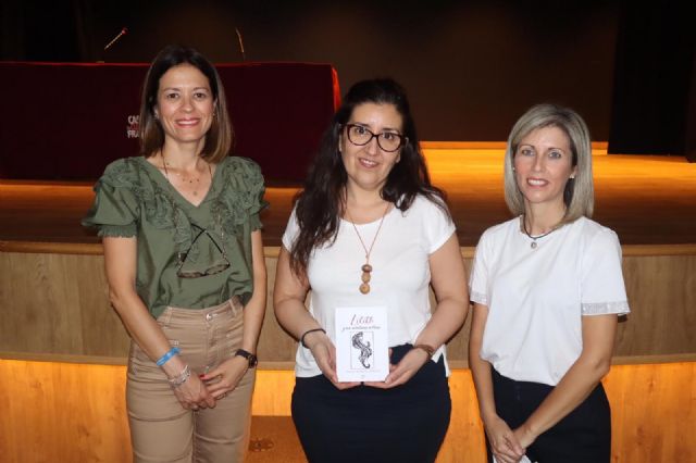 La Casa de la Cultura acoge la presentación de 'Lilith y sus aventuras eróticas'