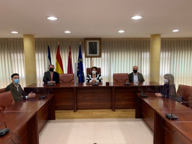 El vicerrector de la UMU ofrece una videoconferencia a los alumnos de 1° de Bachillerato de Águilas