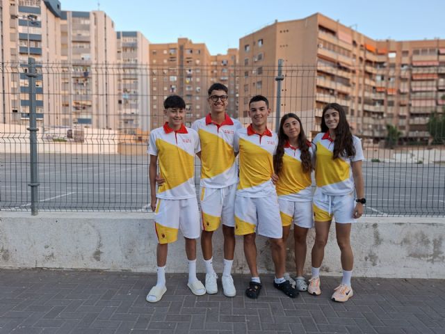 La Concejalía de Deportes felicita a los triatletas aguile&ntilde;os convocados con la Selección Murciana para el Campeonato de Espa&ntilde;a