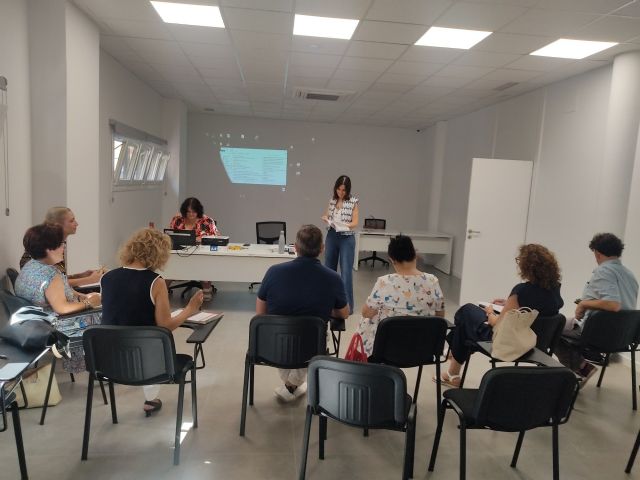 El Ayuntamiento avanza en la elaboración del II Plan de Prevención en el Absentismo y Abandono Escolar Temprano en el municipio de Águilas