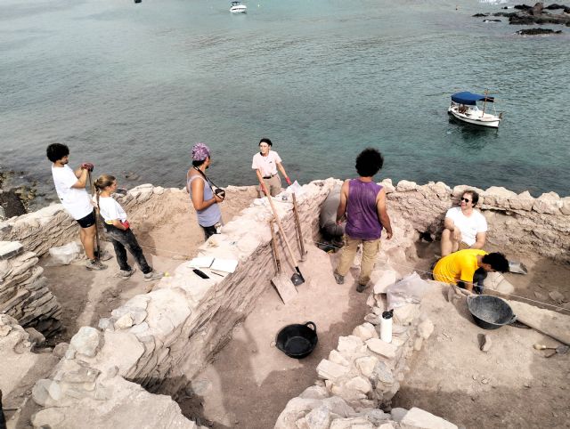 Arrancan la VI campaña de excavaciones arqueológicas en Isla del Fraile