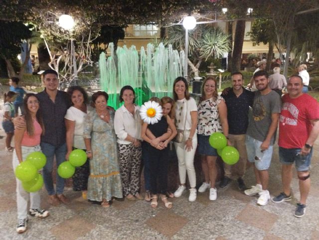 La Pava de la Balsa se iluminó en verde para concienciar sobre las enfermedades mitocondriales