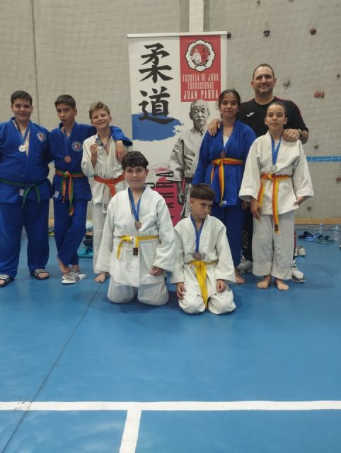 Carlos Úbeda Rabal y Santiago Úbeda Rabal, medalla de oro en el Campeonato Regional de Judo