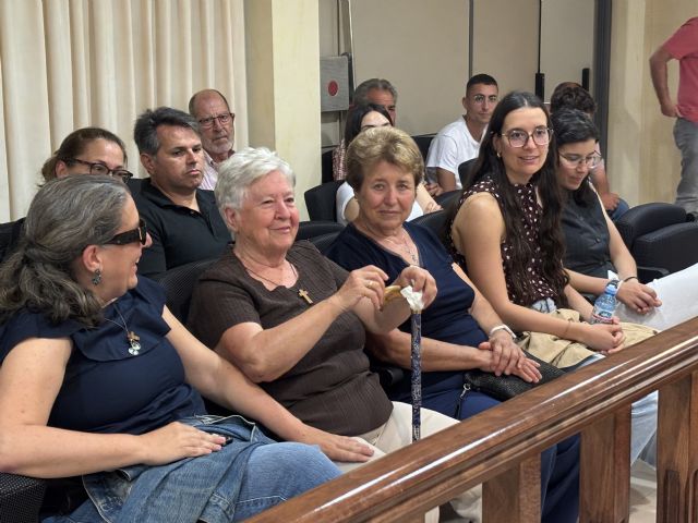 El Pleno aprueba por unanimidad denominar 'Nicolasa Ortega López, La Nico' a la nueva pista polideportiva de Los Jardines