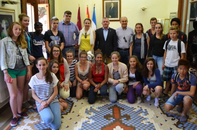 Estudiantes franceses participan en un Programa de Intercambio Lingüístico en Águilas