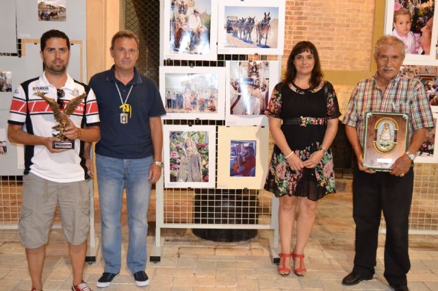 Entregados los premios del X Concurso Fotográfico 'Águilas en Romería'
