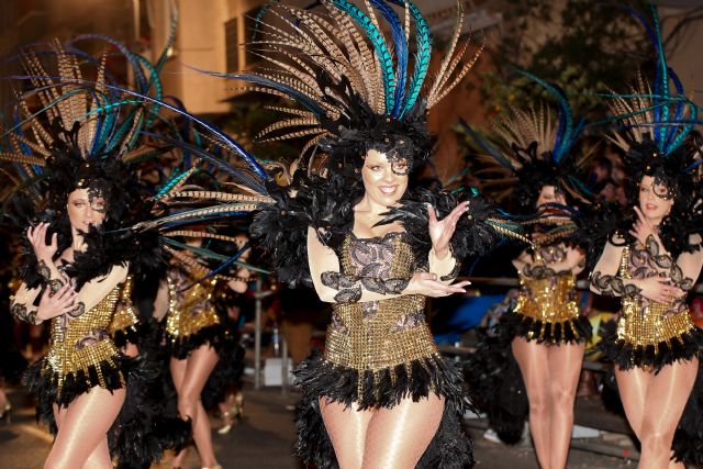 La televisión autonómica 7RM retransmitirá el desfile del domingo de carnaval 2015 en Águilas