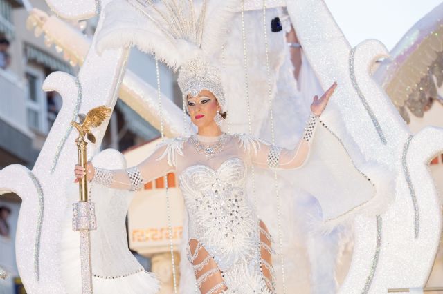 Águilas se prepara para vivir dos nuevas jornadas de carnaval con miles de personas disfrazadas