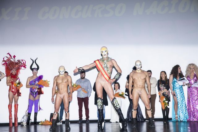 Carlos Antonio Mascarenhas gana el XII Concurso Nacional de Drag Queen del Carnaval de Águilas