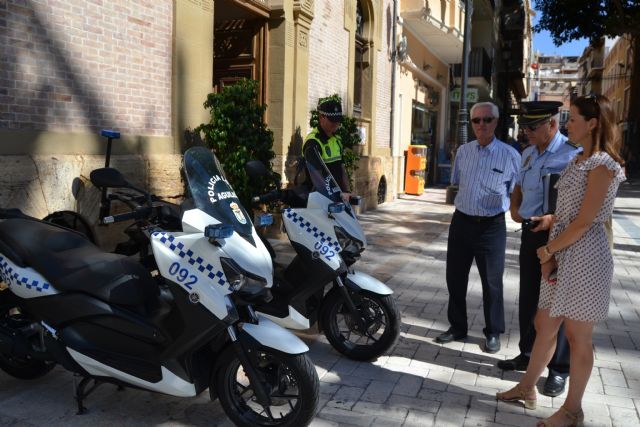El Ayuntamiento incorpora dos motocicletas al parque móvil de la Policía Local