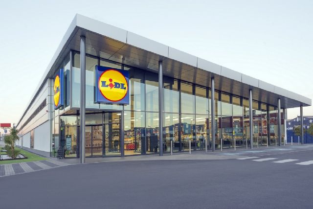 Lidl abre su nueva tienda en Águilas tras invertir 4,7 M€ y crear 6 empleos