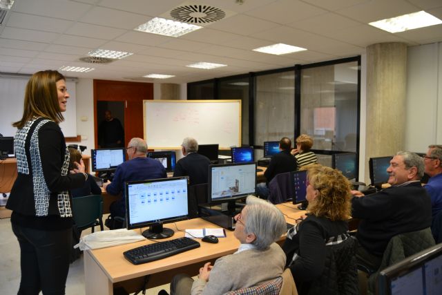 La concejalía de Desarrollo Local y Formación vuelve a ofertar los cursos gratuitos de informática