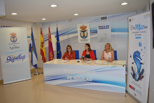 Esta mañana se han presentado las actividades y cursos de verano de la Universidad del Mar en su  35ª edición en Águilas