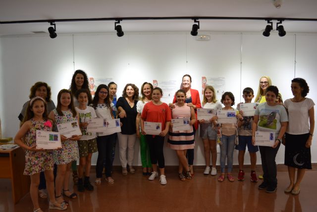 La Asociación Lactancia y Crianza Feliz entrega los premios del VI Concurso de Escolar de Plastilina