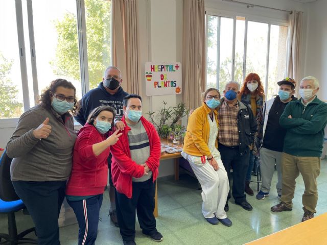 La Concejalía de Educación Ambiental y el Centro Ocupacional Urci ponen en marcha un Refugio-Hospital de plantas
