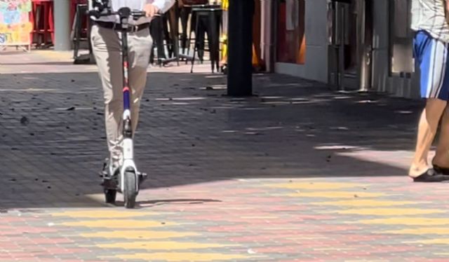 Zaragoza: 'Águilas necesita urgentemente una Ordenanza Municipal que regule los Vehículos de Movilidad Personal, conocidos como patinetes eléctricos'