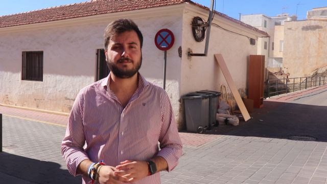 Landáburu: 'El Ejecutivo socialista de Moreno tiene que atender y solucionar los problemas de los vecinos de la calle Alcantarilla'