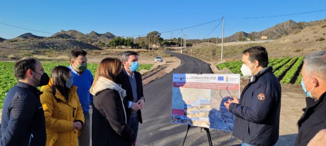 La Comunidad invierte más de 600.000 euros para acondicionar y mejorar la seguridad de dos vías rurales de Águilas