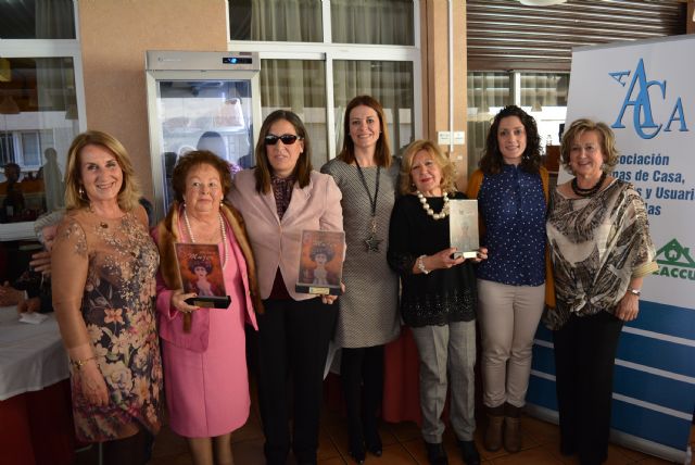 Teresa Lajarín, Águeda Meca y la Asociación de Viudas, galardonadas en los II Premios Día de la Mujer