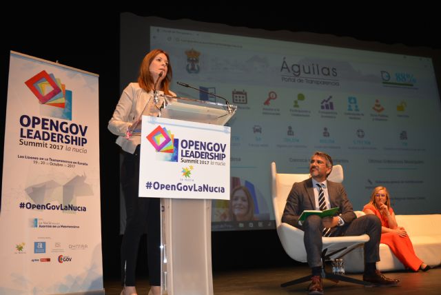 La alcaldesa de Águilas participa en el primer summit nacional sobre gobierno abierto y transparencia