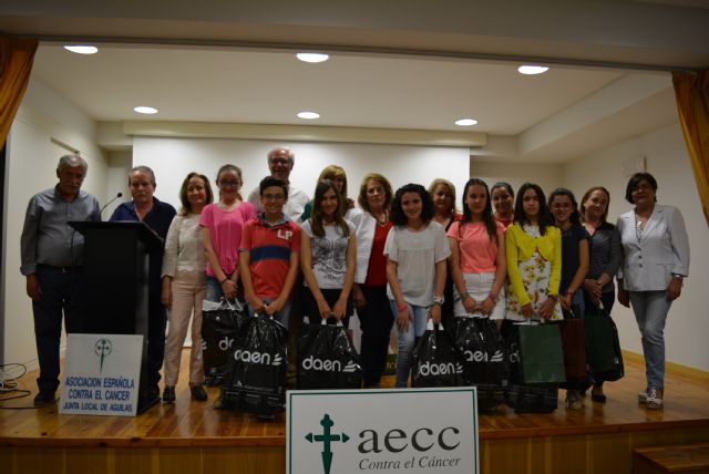 Cincuenta escolares participan en el Certamen de Creación Literaria organizado por AECC