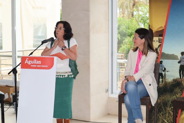 La poetisa Magdalena Sánchez Blesa aplaude la apuesta por la Cultura en Águilas