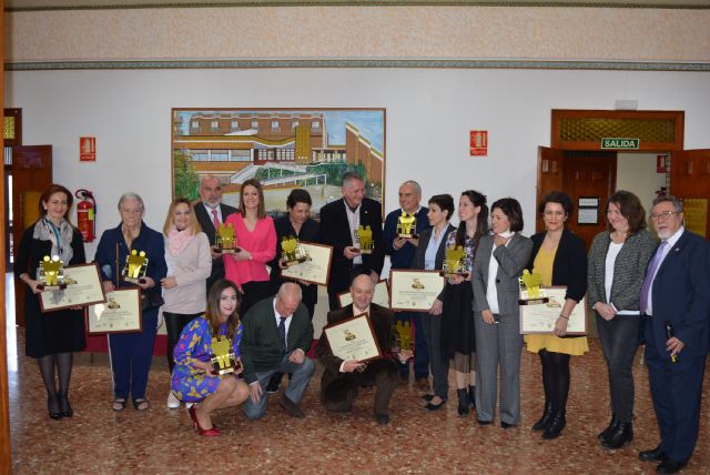 La Asociación de Pensionistas Ferroviarios hace entrega de los II Premios EON