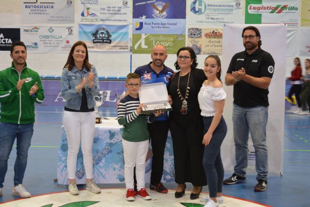 Autoescuela Rodríguez y Piñero BM Águilas, campeón regional cadete masculino