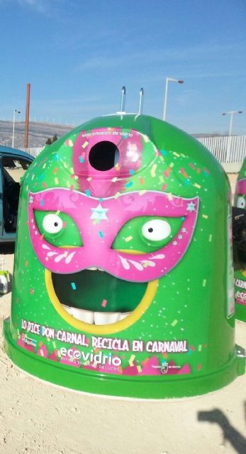Águilas acoge la campaña 'Lo dice Don Carnal, recicla vidrio en Carnaval'