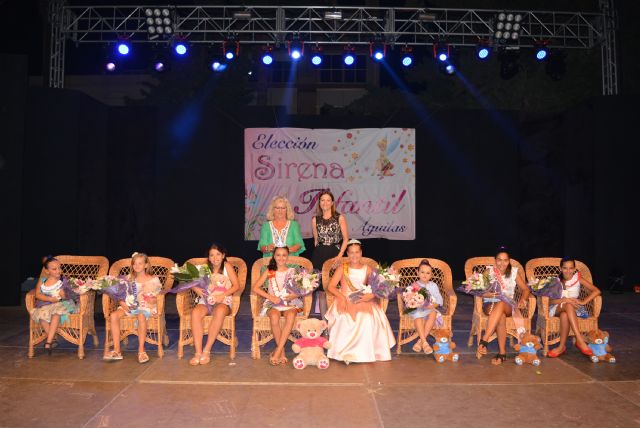 El Paso Morado celebra la gala de elección de la Sirena Infantil